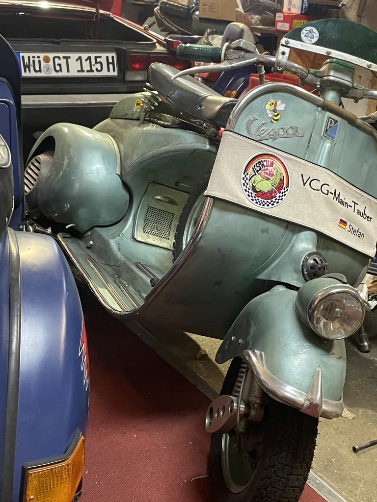 Restaurationsobjekt der Marke Vespa